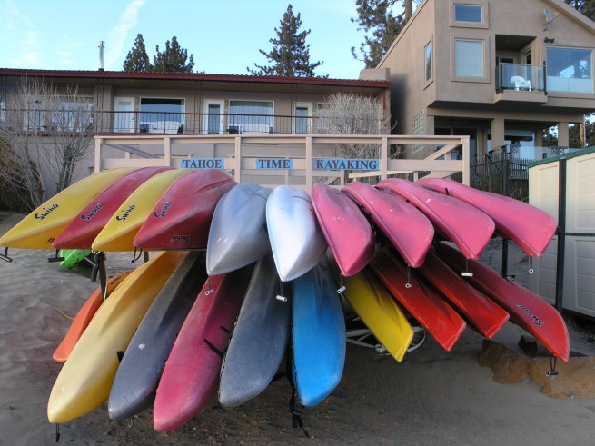 f.5 1/20 Bright canoes